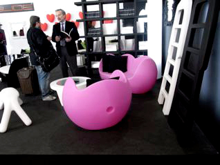 pink-chair.jpg